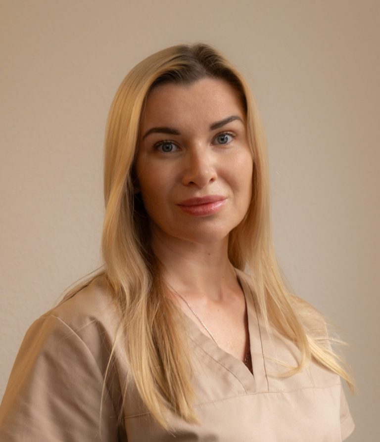 Lena Bondarenko-Auszubildende