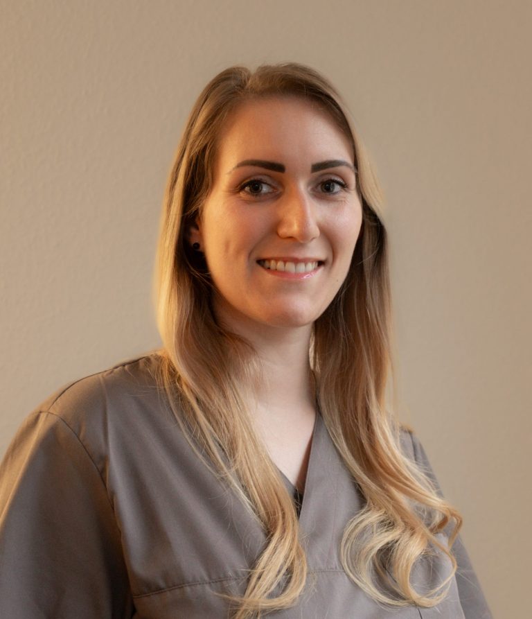 Lorena Maj-Zahnmedizinische Fachangestellte